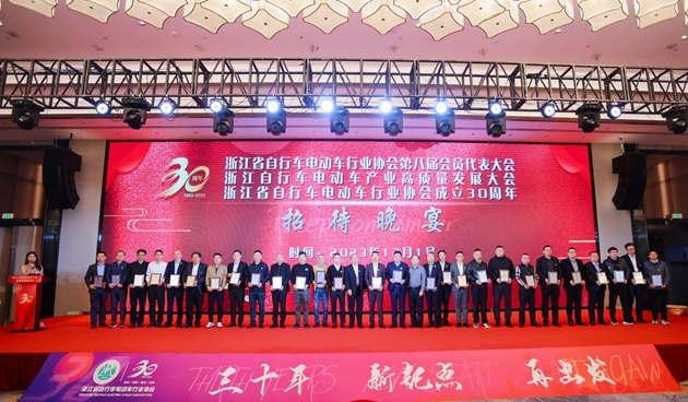 小图50dd6677e08f692a3335825506ca484.jpg